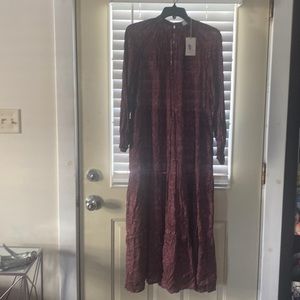 a new day brand ladies b maxi dress.